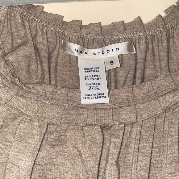 Max Studio Top - Picture 4 of 4